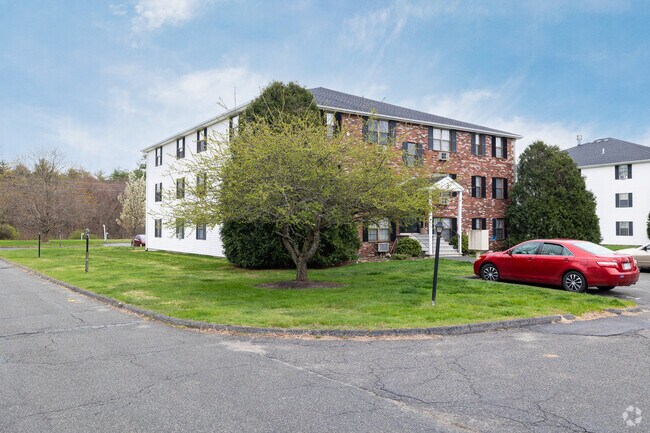 48 Westville Rd Plaistow, NH - Westview Park Condos