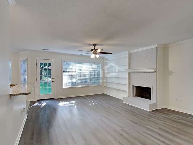 Photo - 2714 Cedar Bluff Dr
