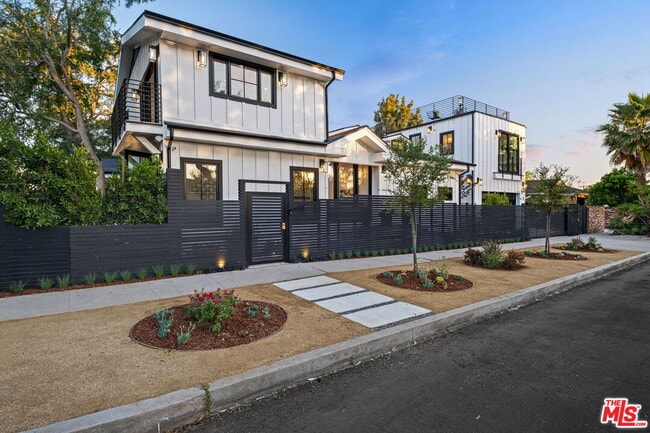 Photo - 12672 Stanwood Dr