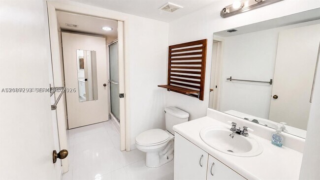 Photo - 9560 Weldon Cir Unit J308