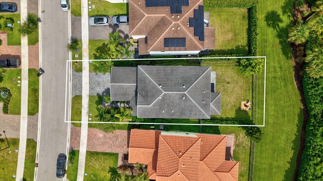 Photo - 16210 Sandy Shore Dr