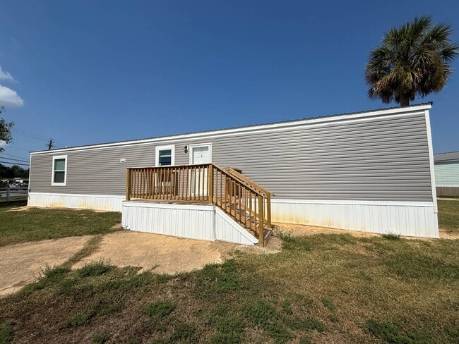 Photo - 8400 W Oaklawn Rd