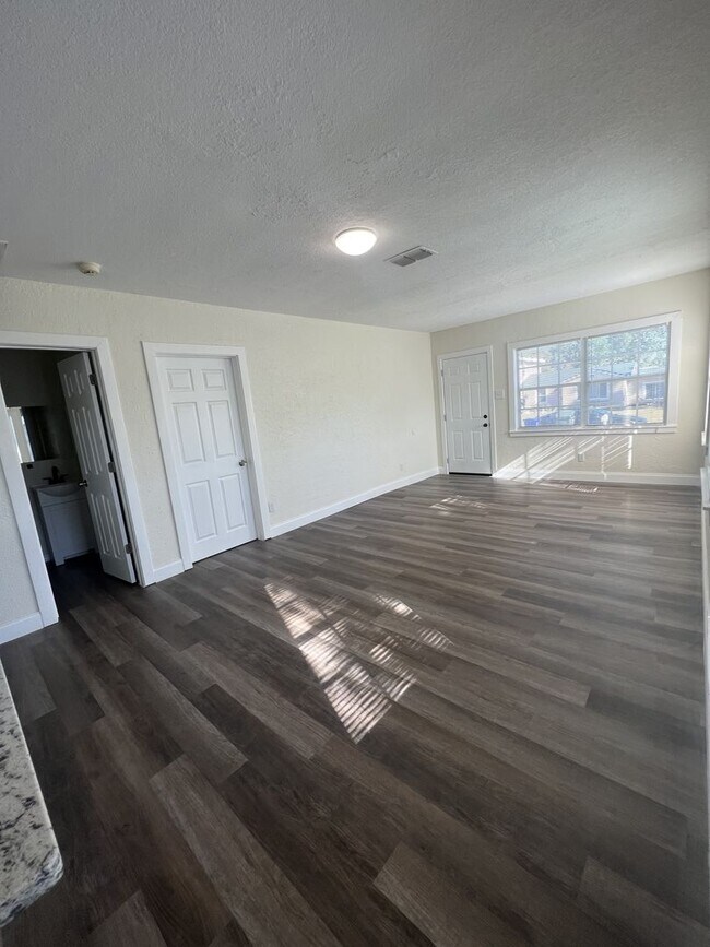 Photo - Spacious 3-Bedroom 2-Bathroom Home