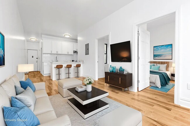 Building Photo - 160 Waverly Pl