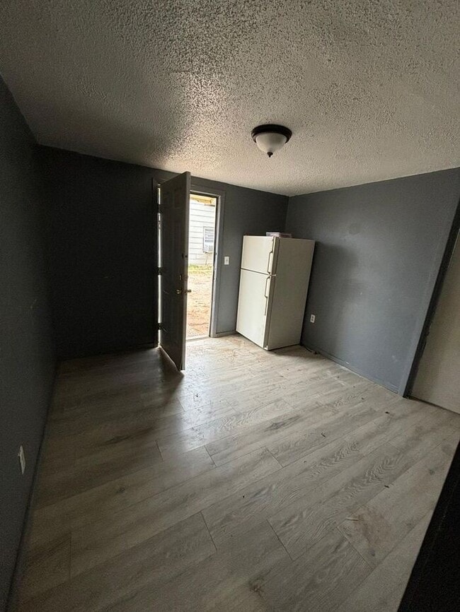Amazing Price 1 Bed 1 Bath for Rent Lubbock Texas 79401