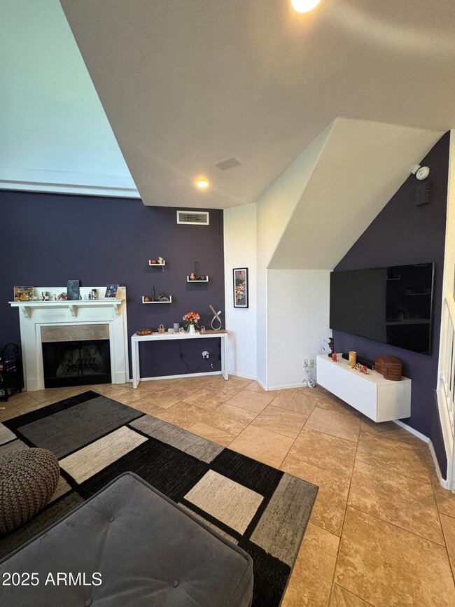 Photo - 8833 S 51st St