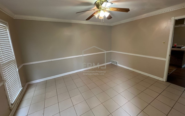 Photo - 8559 Chippingham Dr