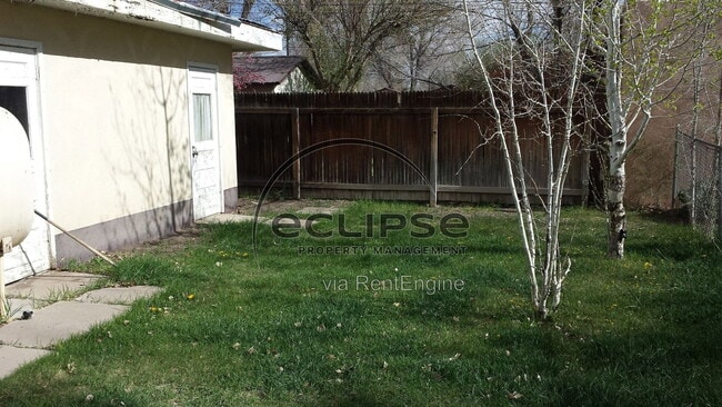 Photo - 909 3rd St
