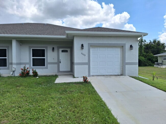 Photo - Available with ZERO DEPOSIT MOVE-IN!
