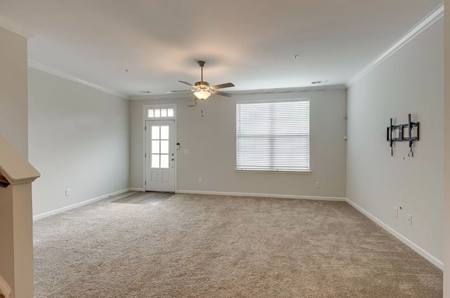 Photo - 204 Kinsale Dr