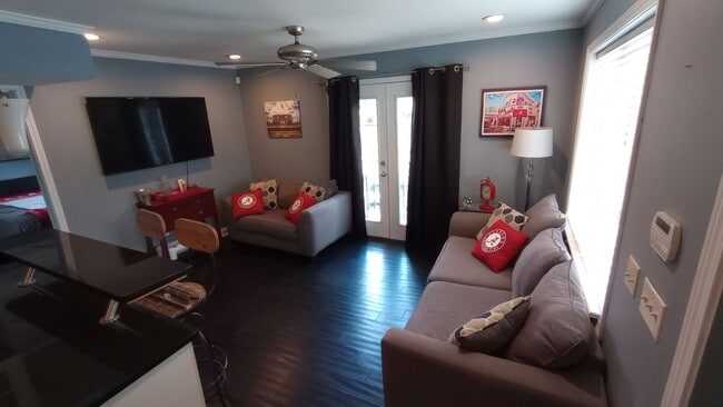 Photo - Furnished 1 Bedroom Condo on Campus