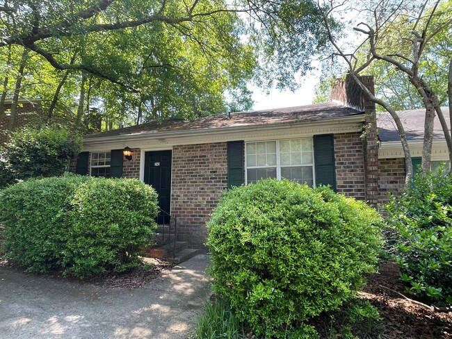 Building Photo - 2 bedroom, 2 bath duplex in Sleepy Creek o... Rental