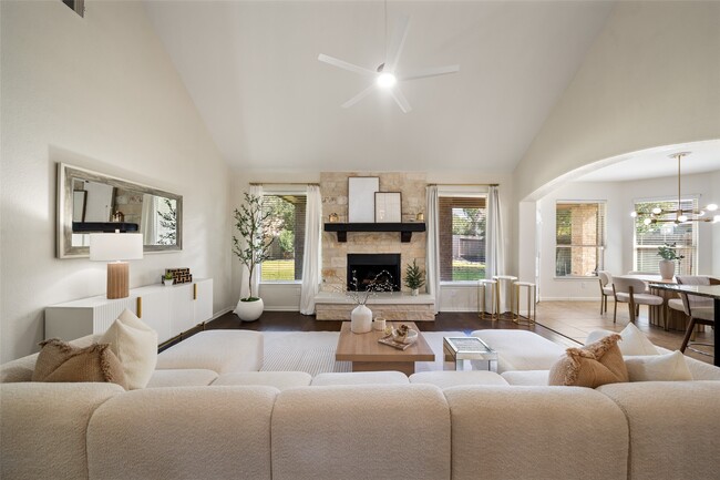 Building Photo - 163 Quail Meadow Dr