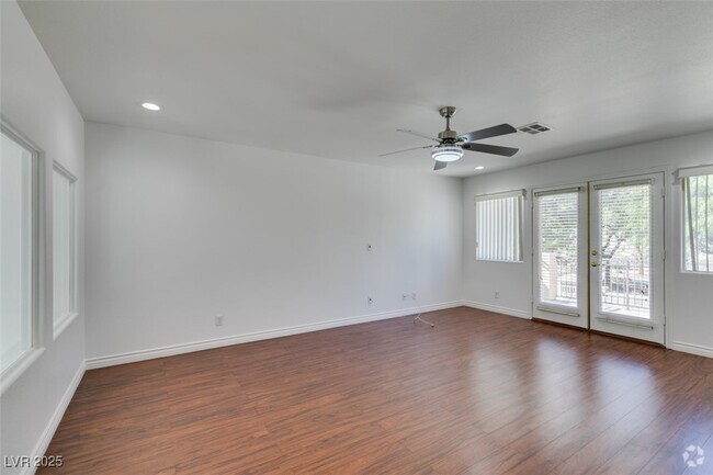 Building Photo - 1401 Via Savona Dr Rental