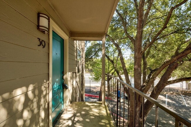 Photo - 6700 Cooper Ln