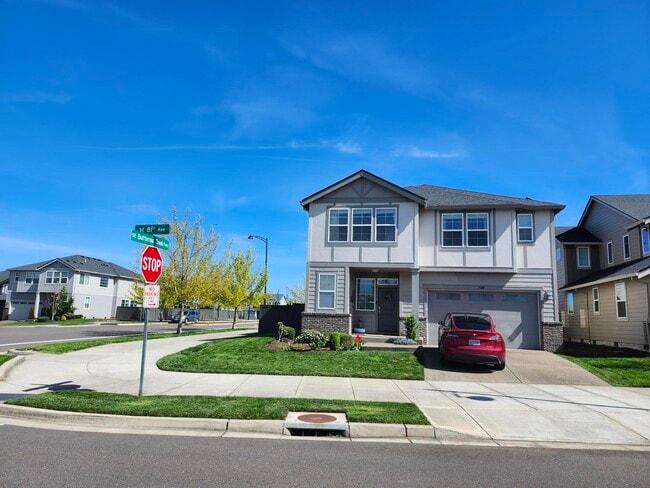 Building Photo - 5140 SE 81st Ave