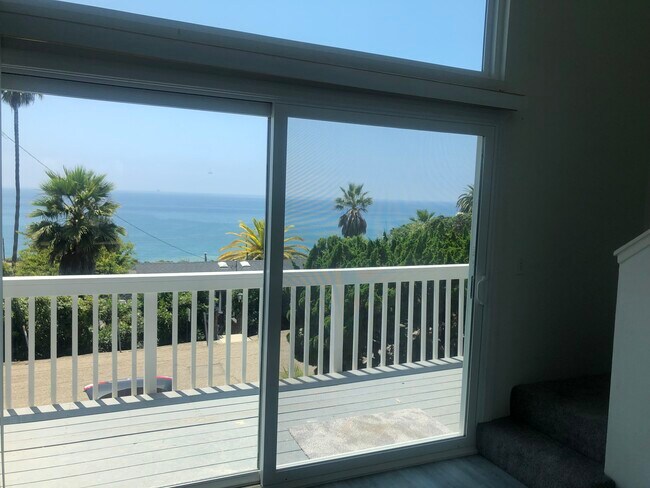 Photo - 2526 Banner Ave Unidad B