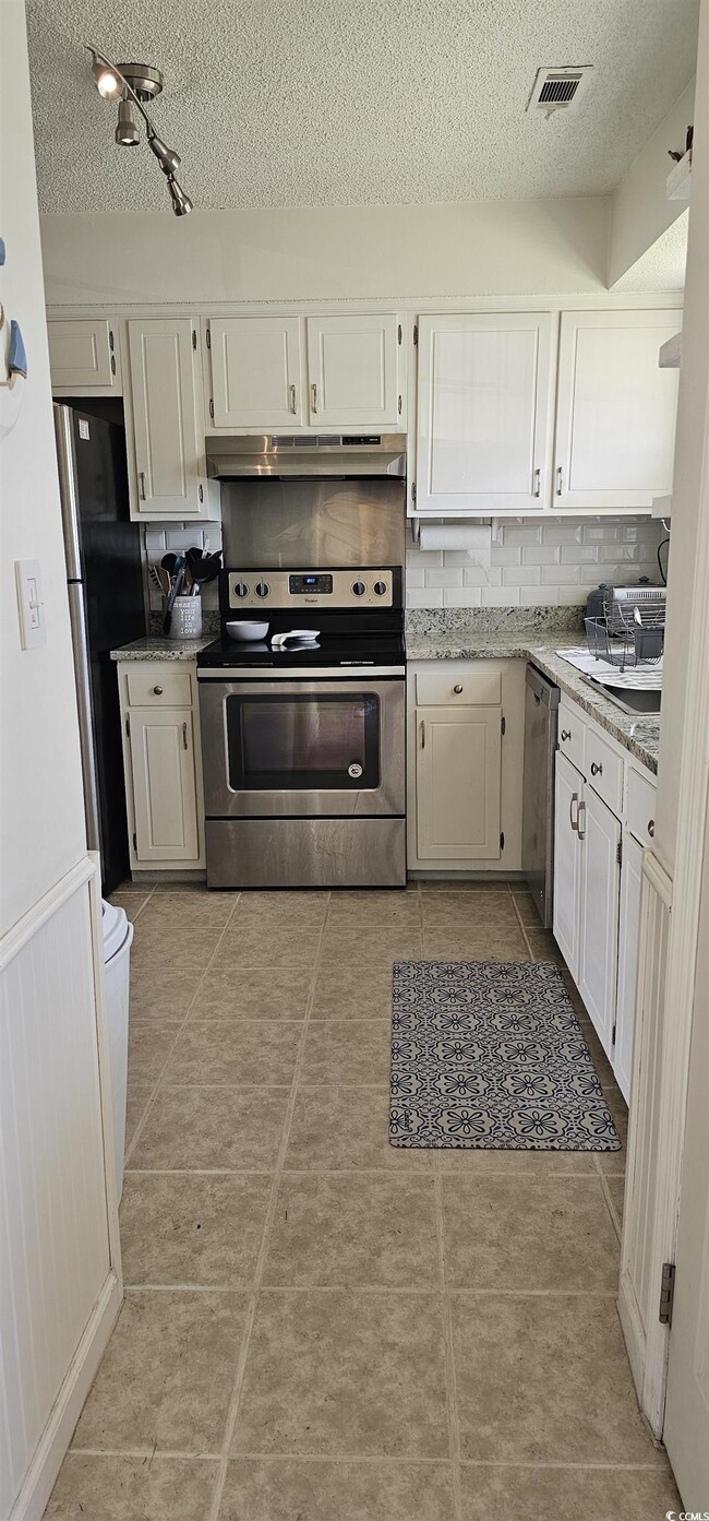 Photo - 1711 Fawn Vista Dr N