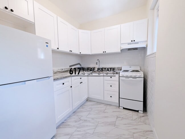 2018 Commonwealth Ave Unit 31