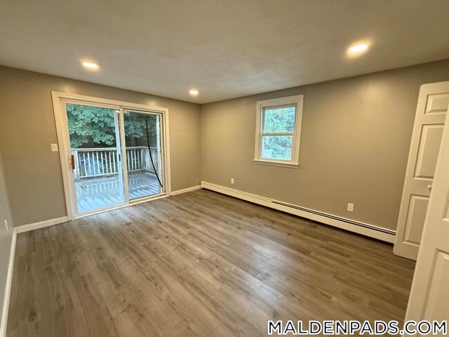 Photo - 37 Forest St