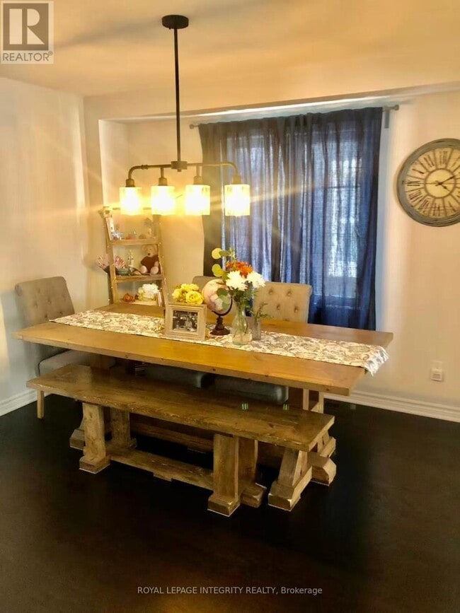 Photo - 307 Pumpkinseed Cres