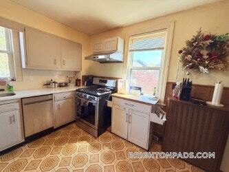 Photo - 20R Winship St