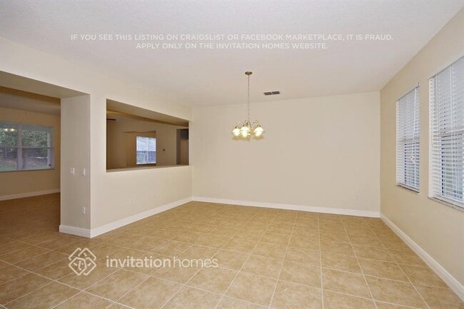 Photo - 10143 Malpas Point