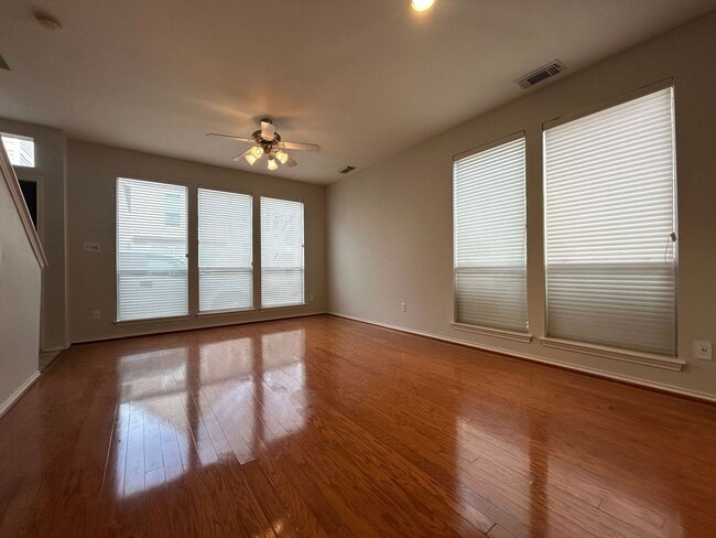 Photo - Beautiful 2 bedroom 1.5 bath townhome