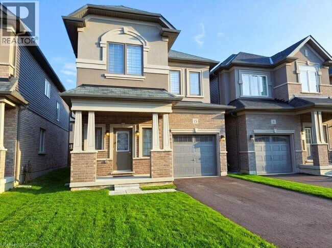 Photo - 15 Copeman Ave