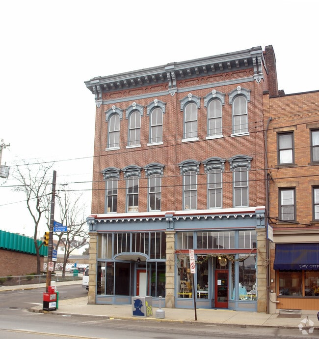 Photo - 4108-4110 Butler St