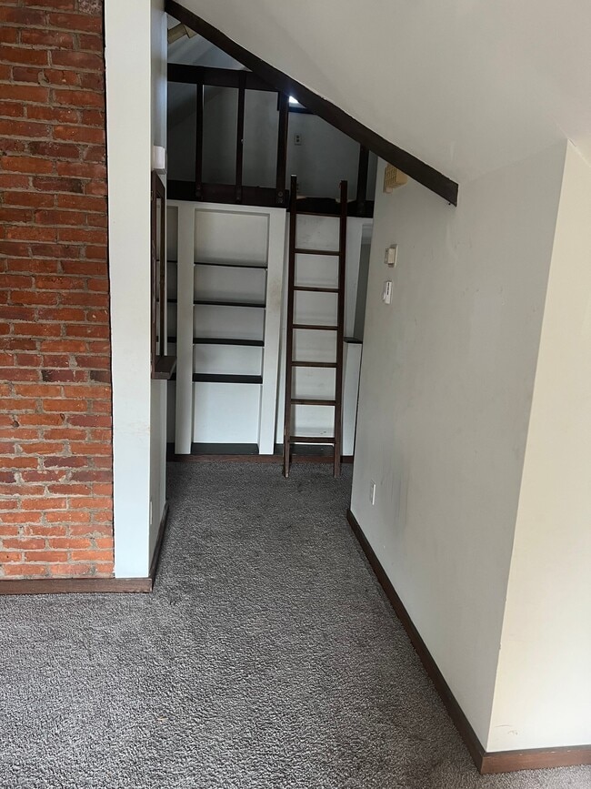 Photo - 8 Fox Terrace Unit 3