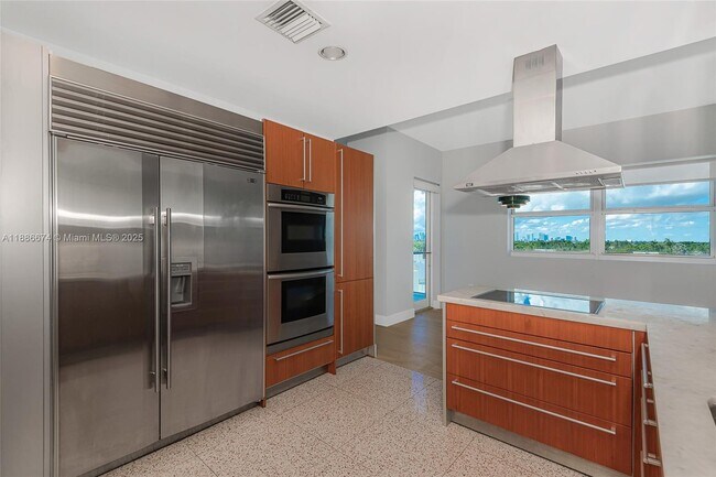 Photo - 6103 Aqua Ave Unidad 605