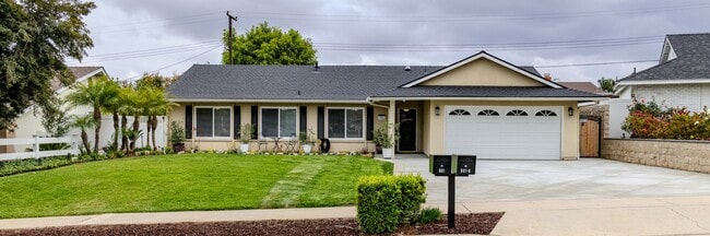 Photo - 901 Carlson Dr