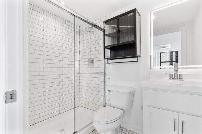 Continental-Bathroom