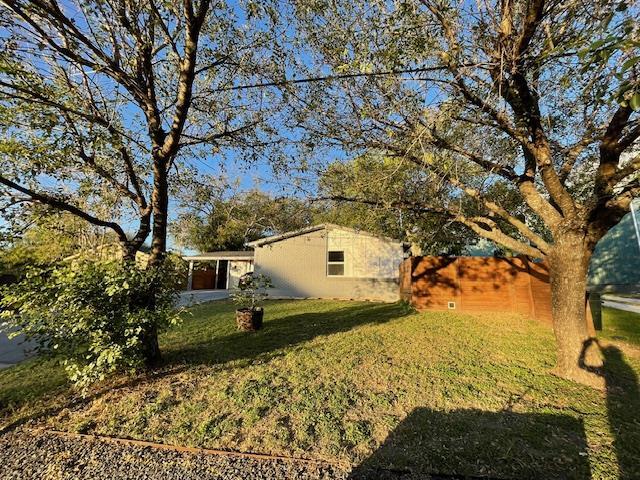 Photo - 2910 Pecan Springs Rd