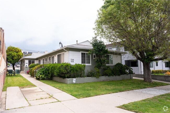 Building Photo - 708 S 5th St Unit B Rental