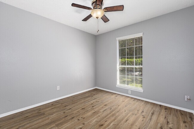 Photo - 20023 Timber Forest Dr