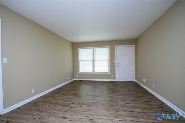 Photo - 4736 Bluehaven Dr NW