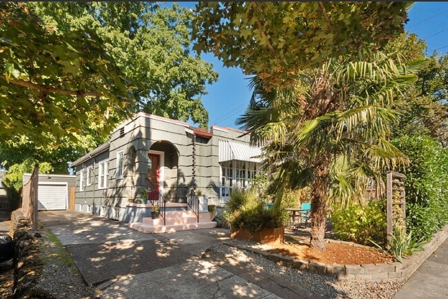 Photo - Rich Mediterranean Style Home - Separate Living Quarters 3 Bedrooms + office, 2 Kitchens - Walkth...