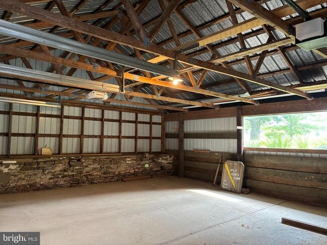 Photo - 34 Fretz Rd