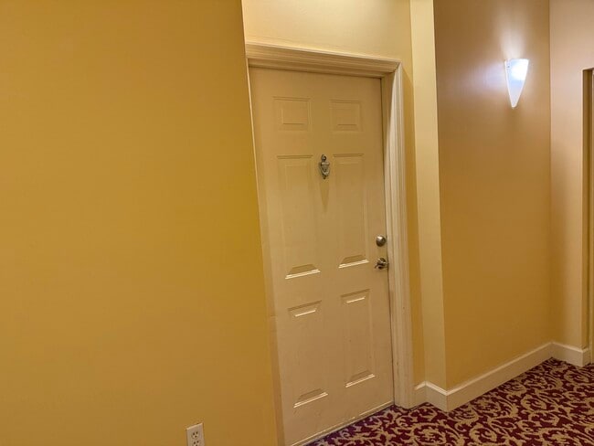 Photo - 616 Clearwater Park Rd Unit Lp1