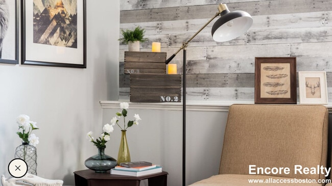 Photo - 7 Story St Unit B