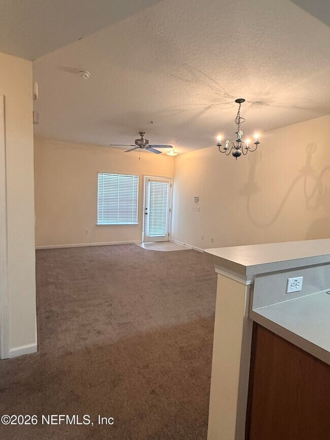 Photo - 575 Oakleaf Plantation Pkwy Unidad 502