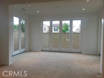 Photo - 52 Ivory Petal Casa