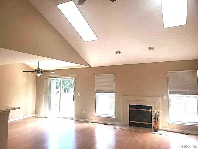 4198 Gardenia Dr