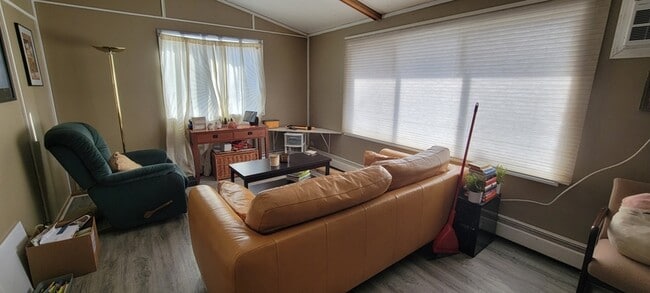 Photo - 323 N Franklin Ave