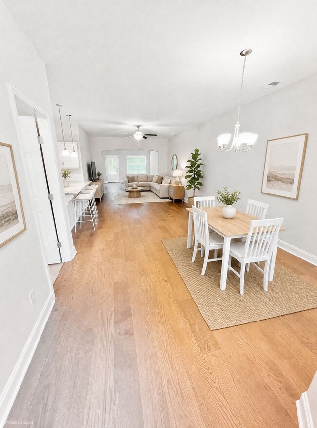 Photo - 1688 Foston Ln