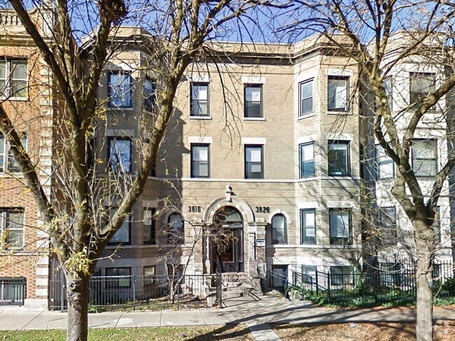 Building Photo - 3820 N Sheffield Ave Unit 1 Rental