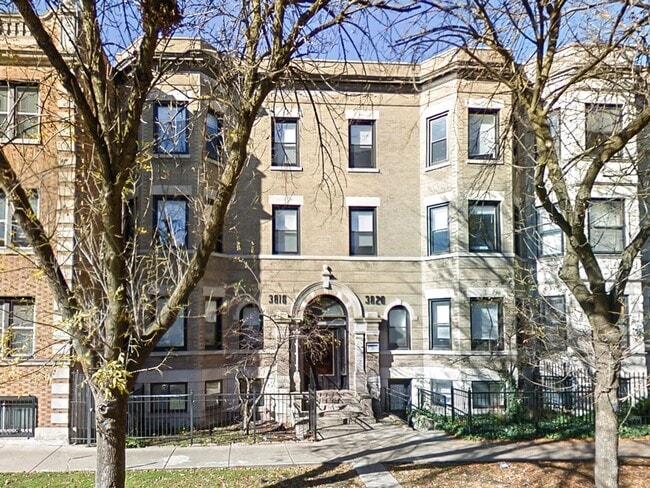 Photo - 3820 N Sheffield Ave Condo Unit 1