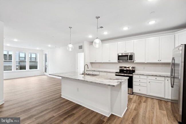 Building Photo - 21731 Dovekie Ter Unit 505